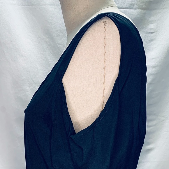 Jennifer Hope Black silk top - Picture 7 of 15